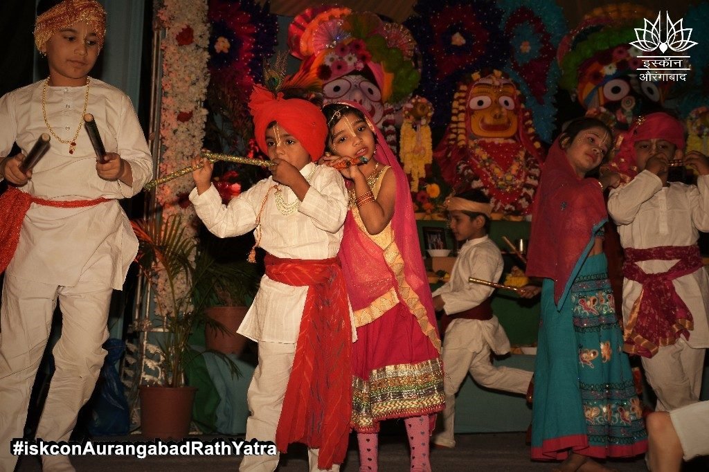 iskcon aurangabad rath yatra festival january 2019 42
