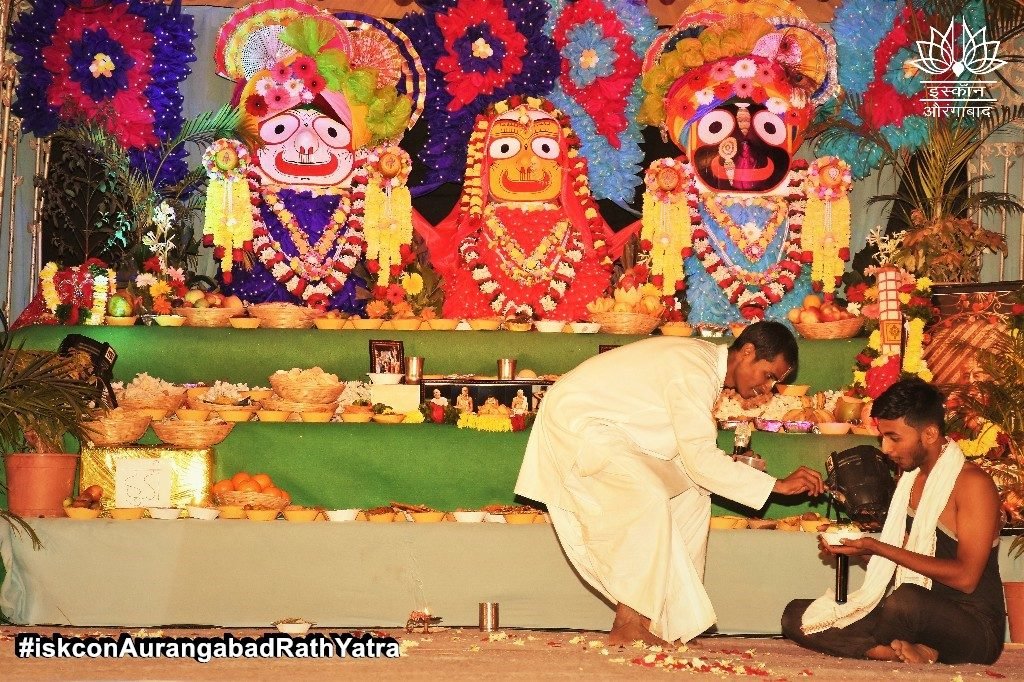 iskcon aurangabad rath yatra festival january 2019 37