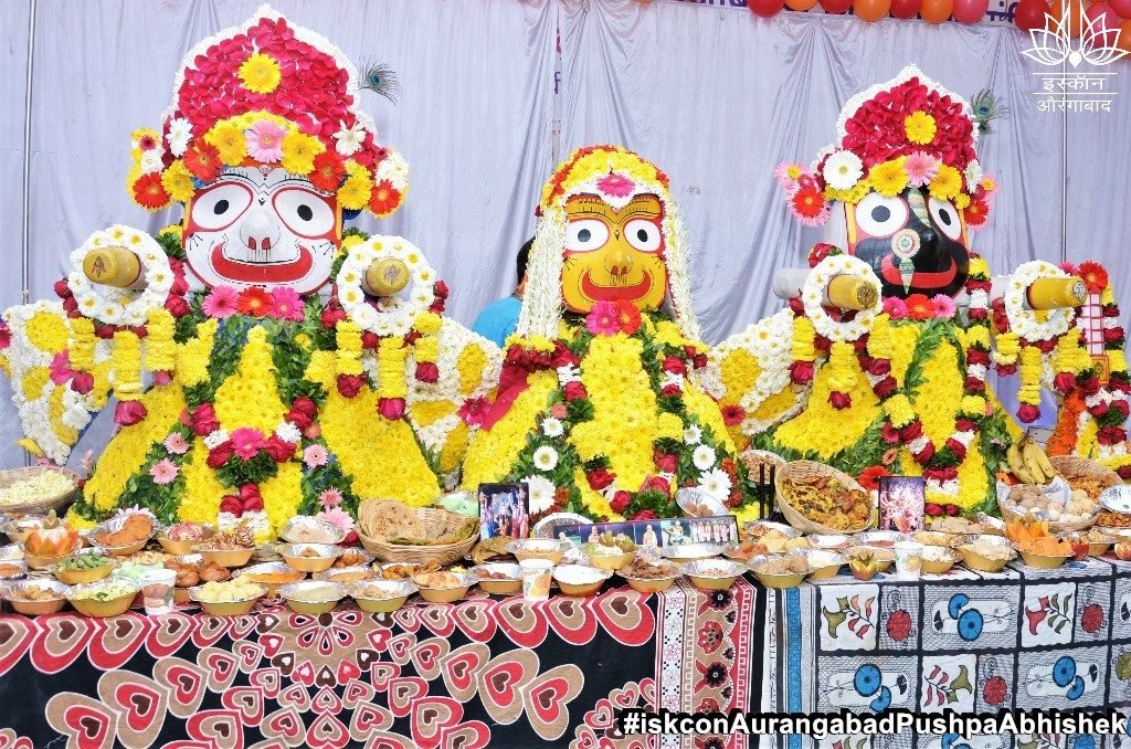ISKCON Aurangabad Pushpa Abhishek Festival 2019 14